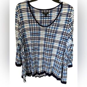 Simply Vera Vera Wang Blue and White Plaid Scoop Neck Tunic